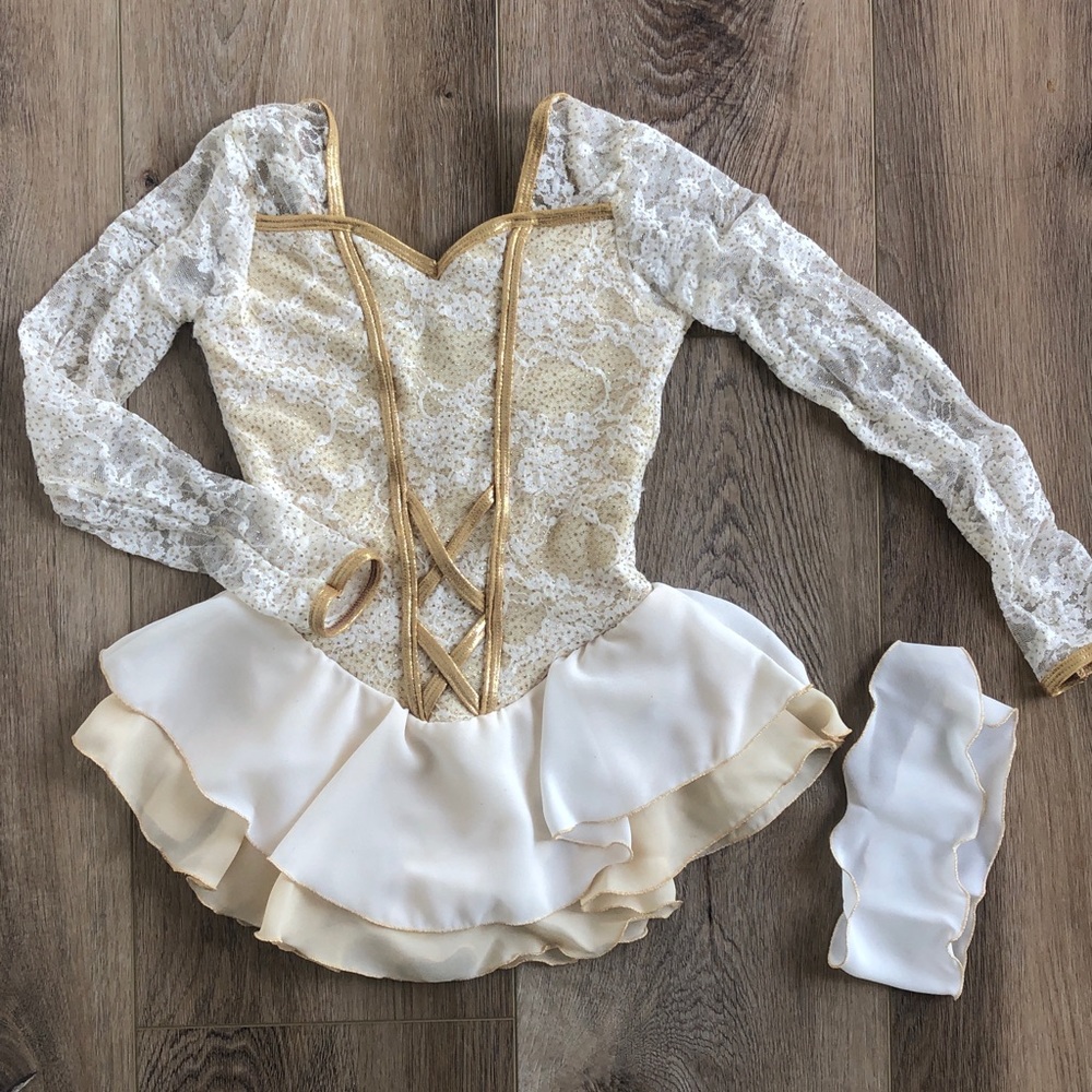 Jerry’s ice figure skating dress lace white gold 8